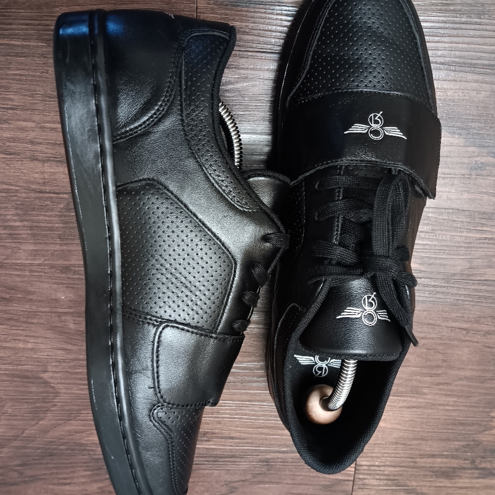 Create a recreation men's size 12